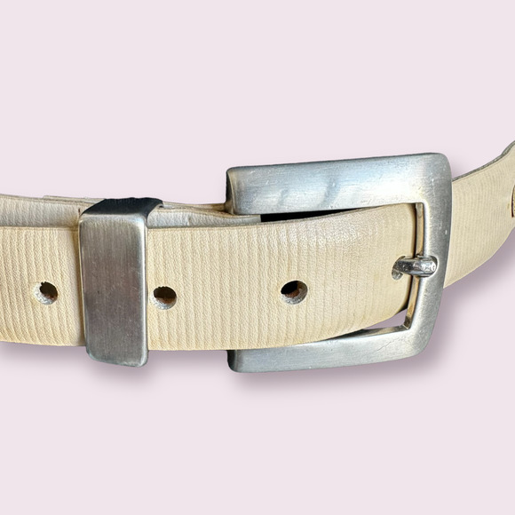 TEHAMA Accessories - Tehama Cream with Silver Buckle Italian Leather 4034 Belt Sz S